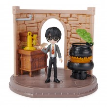 Classroom With Harry Potter Figure